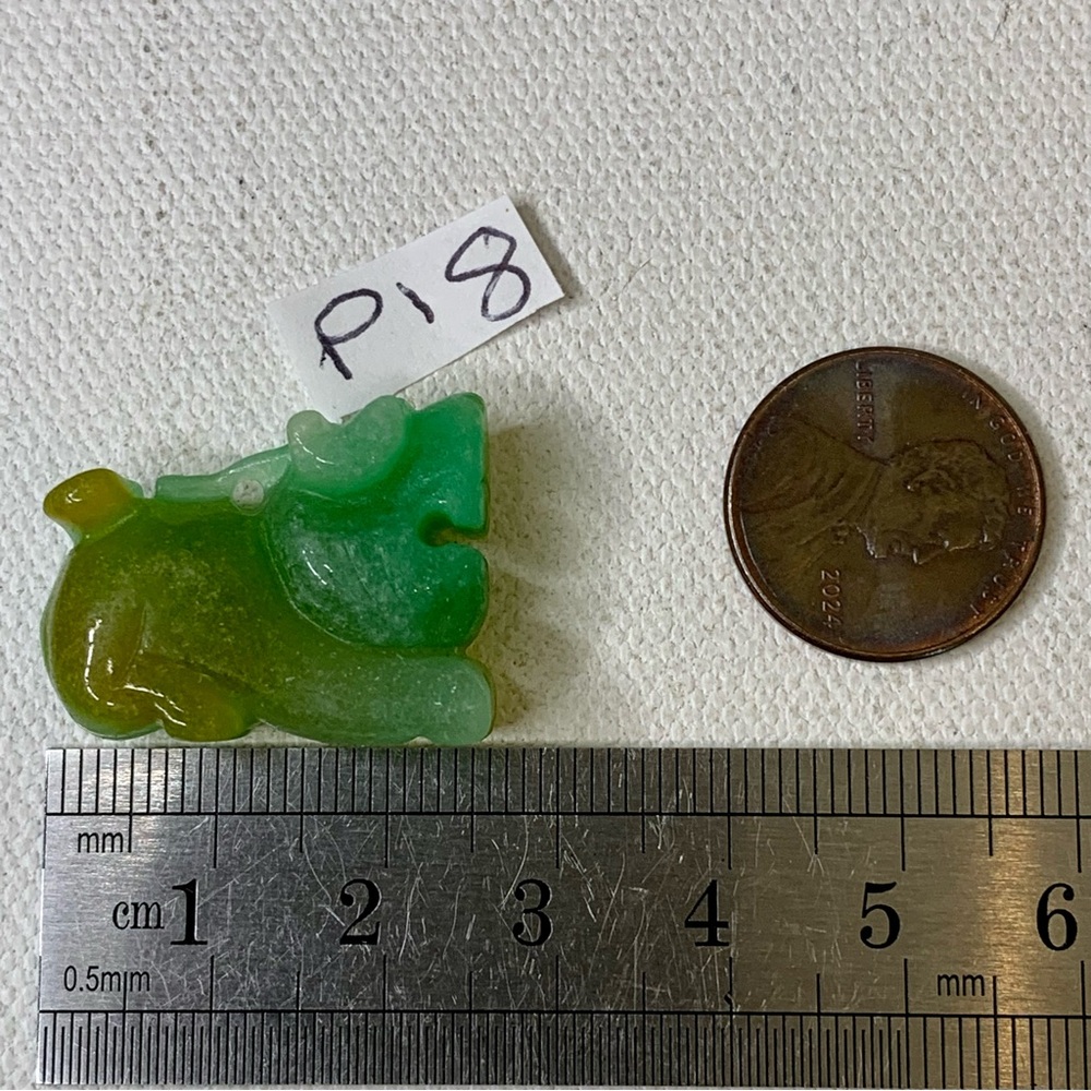 Green Honey Yellow Burma Jade Jadeite Pixiu Pendant Dragon Mythical Beast 1.1" - Picture 14 of 15
